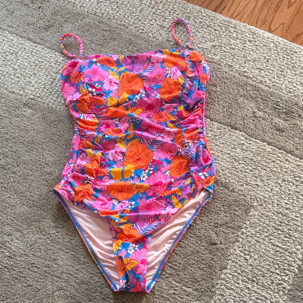 NWT Floral womens one piece Swimsuit